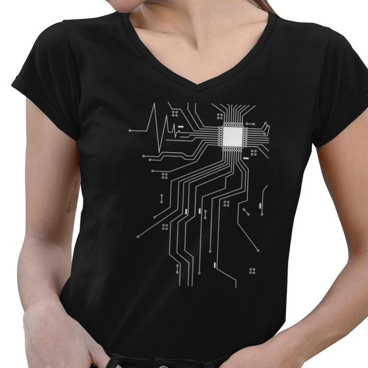 Computer Scientist Programmer Cpu Heart Board Funny Nerd V2 Women V-Neck T-Shirt