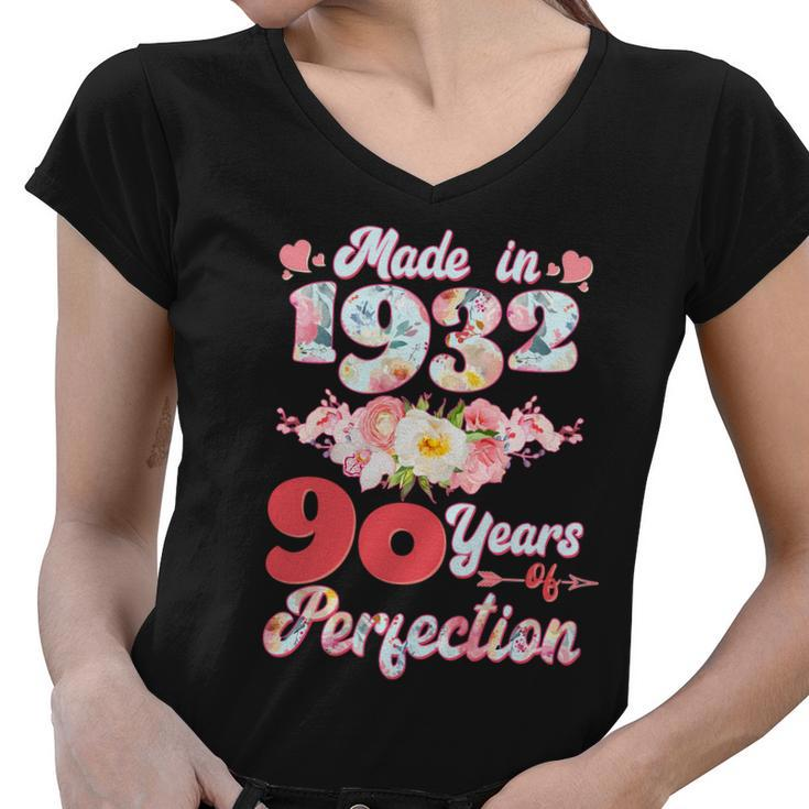Flower Floral Made In 1932 90 Years Of Perfection 90Th Birthday Graphic Design Printed Casual Daily Basic Women V-Neck T-Shirt