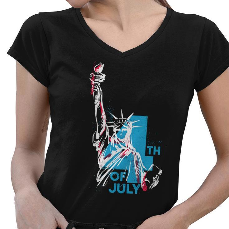 Fourth Of July Statue Of Liberty Women V-Neck T-Shirt