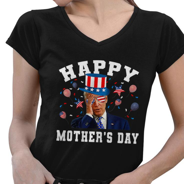Funny Joe Biden Happy 4Th Of July Confused Mothers Day Women V-Neck T-Shirt