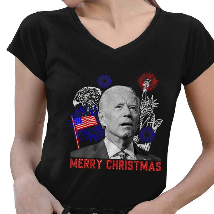 Funny Joe Biden Happy Christmas In July Usa Flag V2 Women V-Neck T-Shirt
