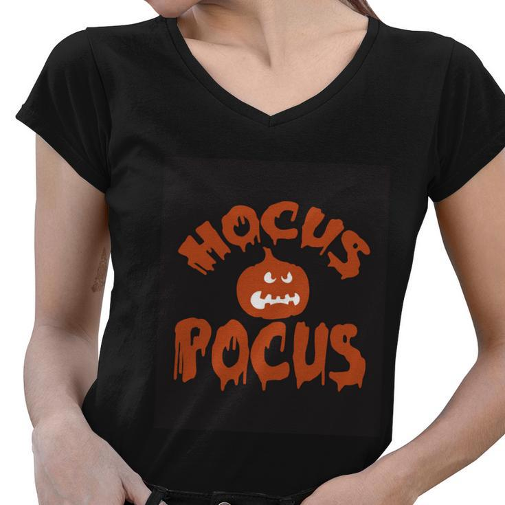 Hocus Pocus Pumpkin Halloween Quote V2 Women V-Neck T-Shirt