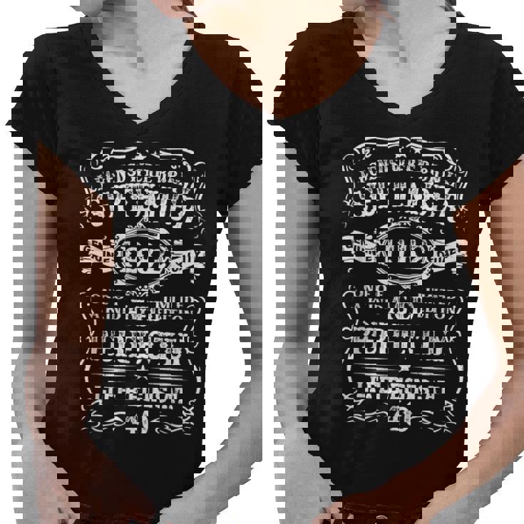Legends Were Born In September 1982 40Th Birthday Gifts Women V-Neck T-Shirt