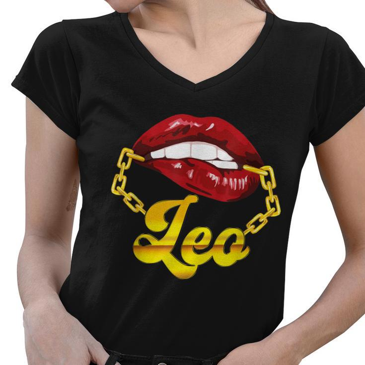 Leo Zodiac Sign Astrology Birthday Horoscope   Women V-Neck T-Shirt