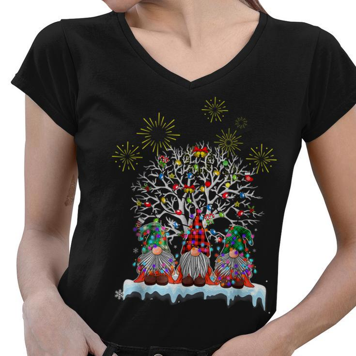 New Year 2022 Years Eve Happy New Year 2022 Gnome Lover Women V-Neck T-Shirt
