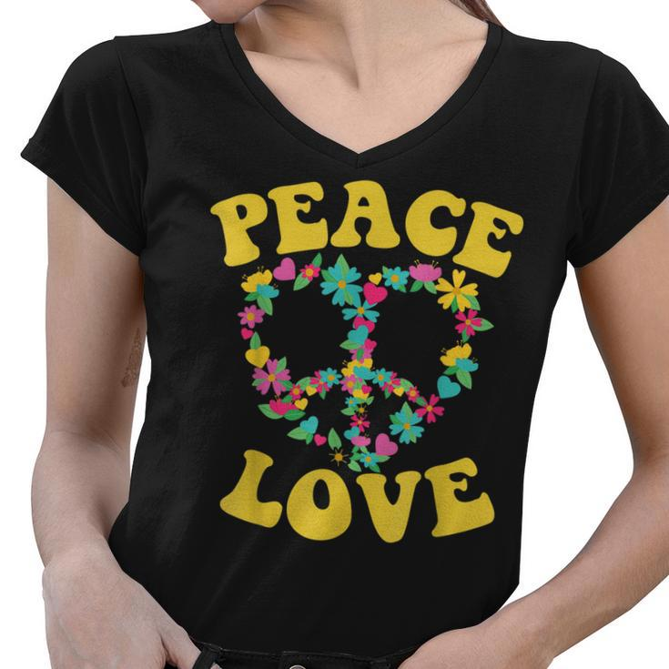 Peace Sign Love 60S 70S Tie Dye Hippie Halloween Costume  V7 Women V-Neck T-Shirt