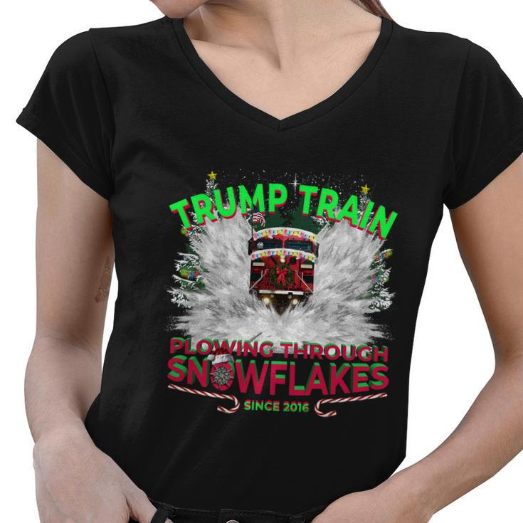 Plow Snowflakes This Christmas And Don A Maga Trump Train 2024 Gift Women V-Neck T-Shirt