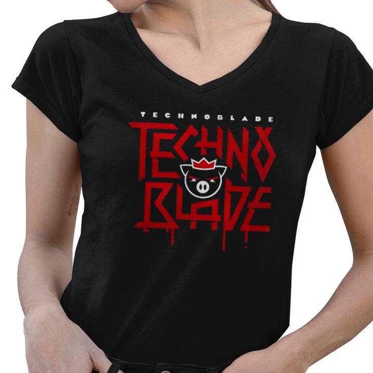 Rip Technoblade  Technoblade Never Dies  Technoblade Memorial Gift Women V-Neck T-Shirt