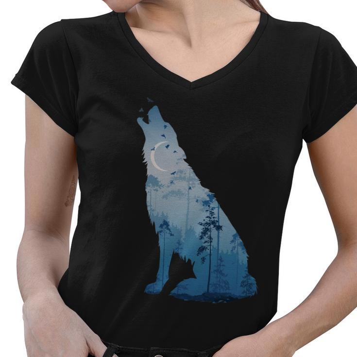 Silhouette Of The Howling Wolf Women V-Neck T-Shirt