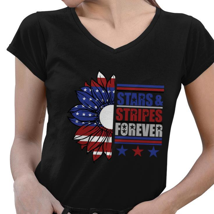 Stars Stripes Forever Sunflower America Flag 4Th Of July Women V-Neck T-Shirt