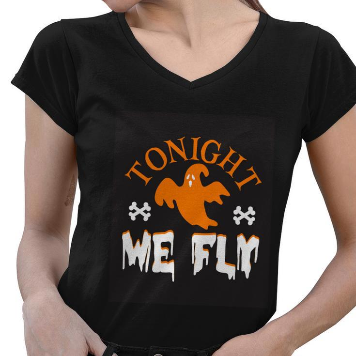 Tonight Me Fly Halloween Quote Women V-Neck T-Shirt