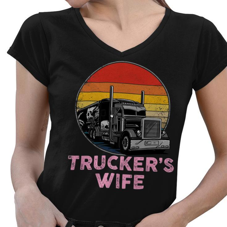 Trucker Truckers Wife Retro Truck Driver Women V-Neck T-Shirt
