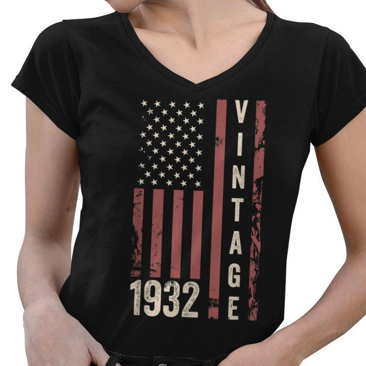 Vintage 1932 90Th Birthday 90 Years Old Funny American Flag  Women V-Neck T-Shirt