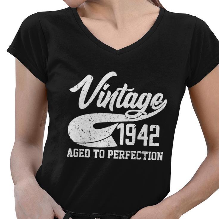 Vintage 1942 Aged To Perfection 80Th Birthday Women V-Neck T-Shirt