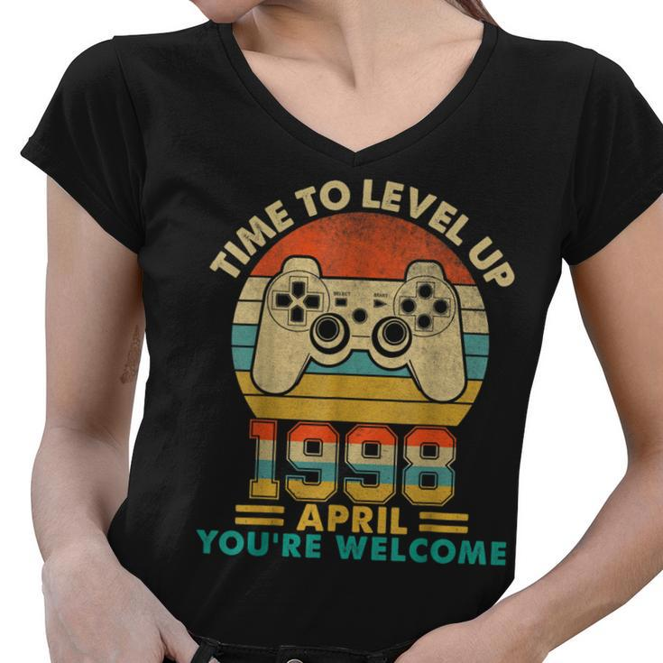 Vintage 1998 April 24 Years Old Video Gamer 24Th Birthday  Women V-Neck T-Shirt