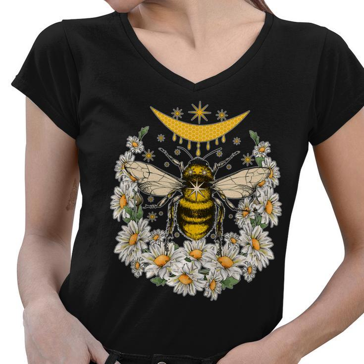 Vintage Daisy Honey Moon Bee Tshirt Women V-Neck T-Shirt