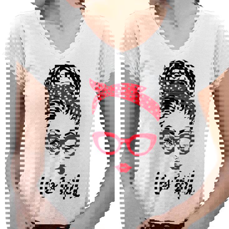 Leo Girl Messy Bun Leopard Bandana July Zodiac Sign Birthday Women V-Neck T-Shirt