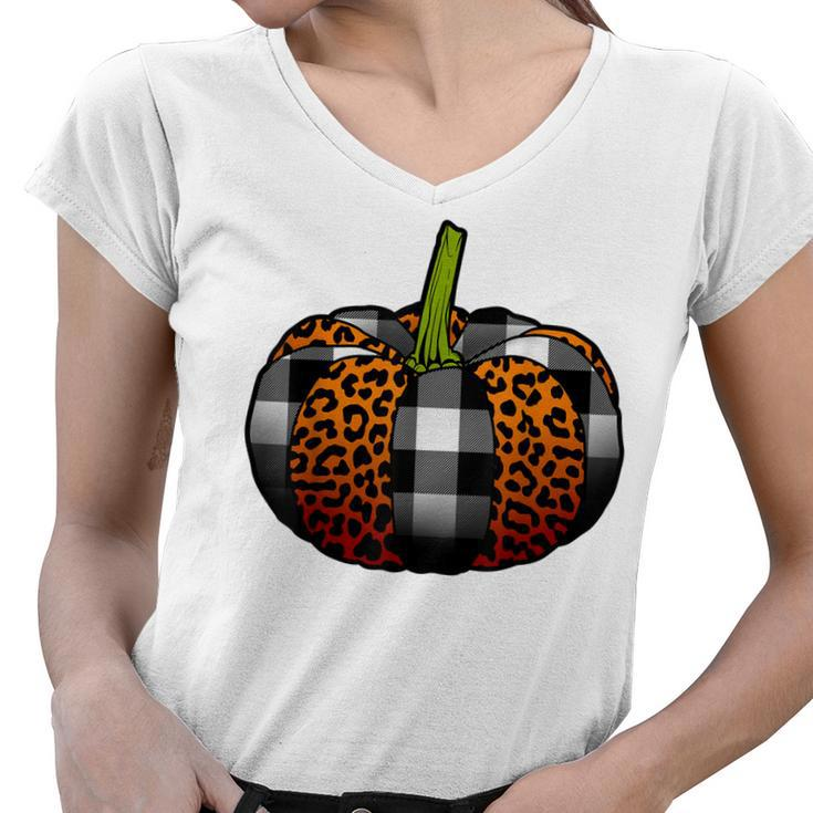 Plaid Pumpkin Leopard Buffalo Check Pumpkin Fall Halloween  Women V-Neck T-Shirt