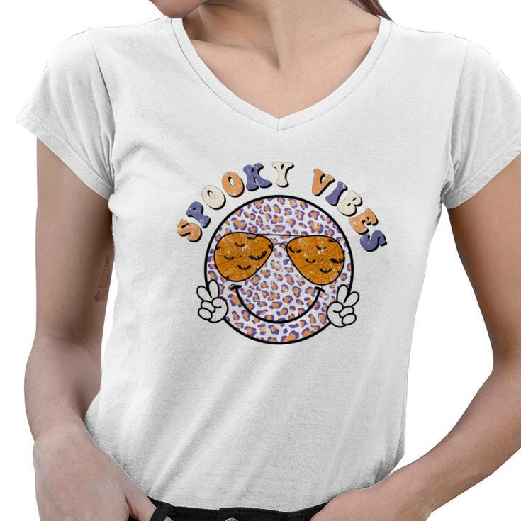 Smiley Face Thick Thights And Spooky Vibes Halloween Women V-Neck T-Shirt