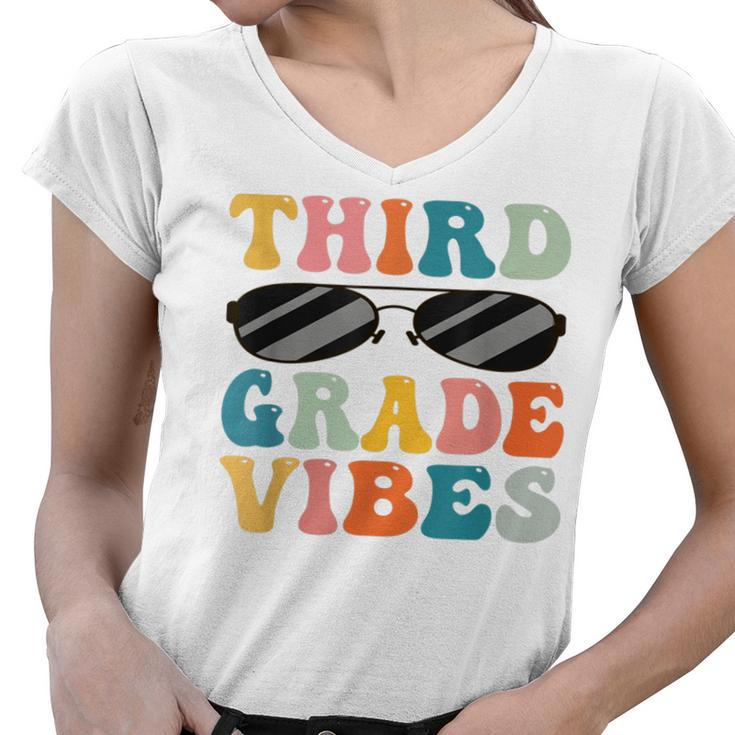 Third Grade Vibes 3Rd Grade Team Retro 1St Day Of School  V2 Women V-Neck T-Shirt