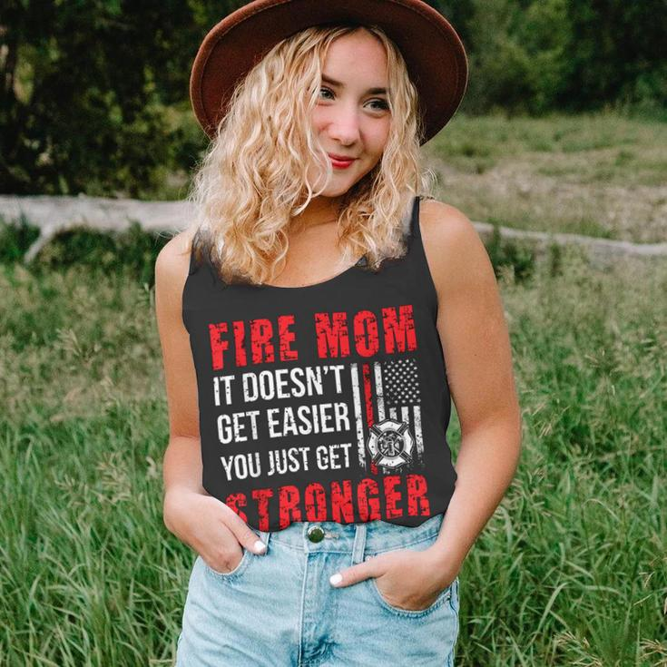 Firefighter Proud Firefighter Mom Fire Mom Of A Fireman Mother V2 Unisex Tank Top