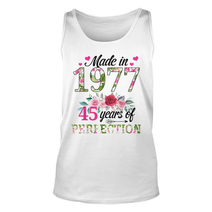 Made In 1977 Floral 45 Year Old 45Th Birthday Gifts Women  Unisex Tank Top