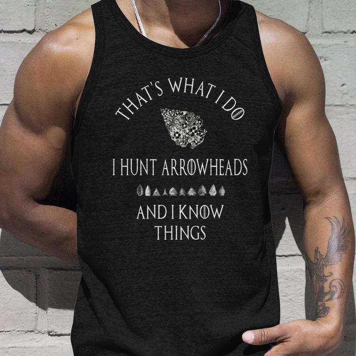 Arrowhead Hunter Artifact Hunting Collecting Archery Meaningful Gift Unisex Tank Top Gifts for Him