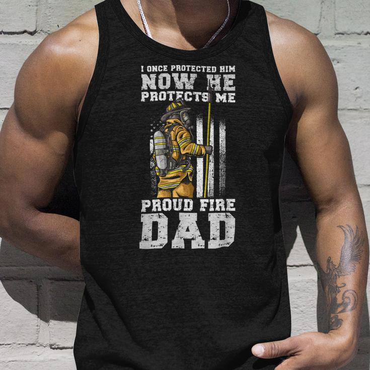 Firefighter Proud Fire Dad Firefighter Dad Of A Fireman Father Unisex Tank Top Gifts for Him