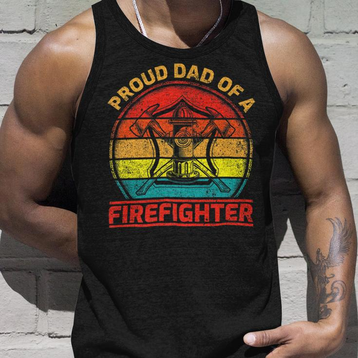 Firefighter Vintage Retro Proud Dad Of A Firefighter Fireman Fathers Day Unisex Tank Top Gifts for Him