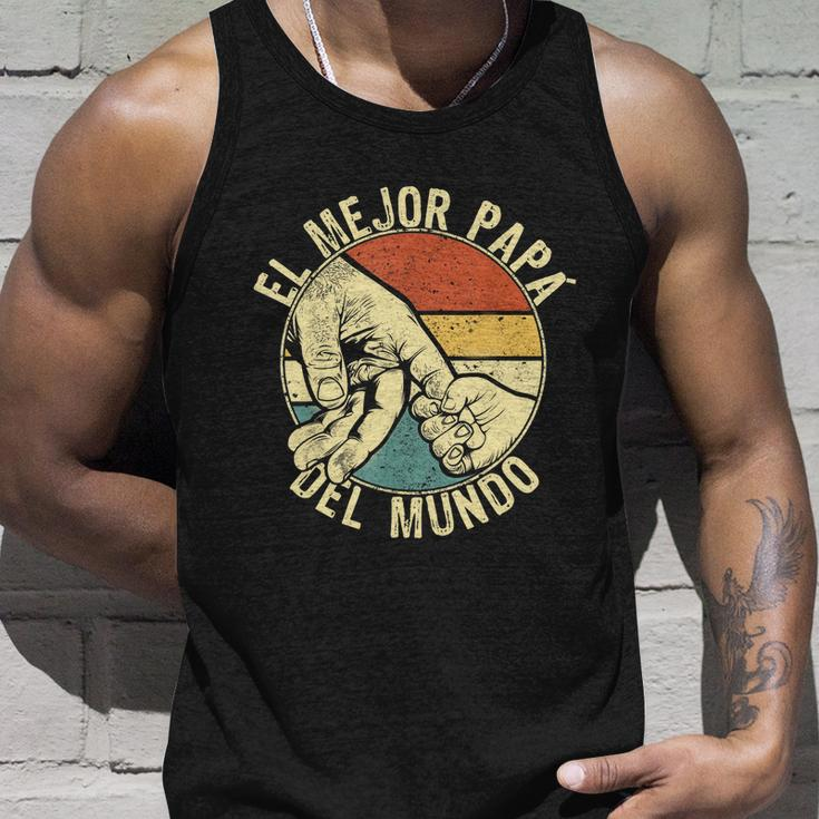 Mens Fathers Day Spanish Dia Del Padre El Mejor Papá Del Mundo Unisex Tank Top Gifts for Him