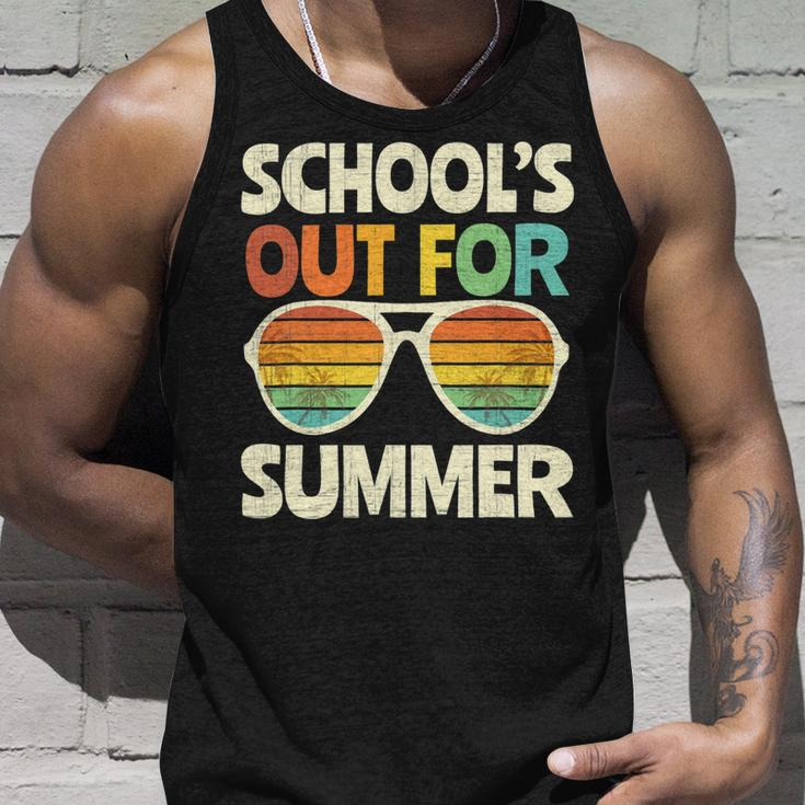 Retro Last Day Of School Schools Out For Summer Teacher Gift V3 Unisex Tank Top Gifts for Him