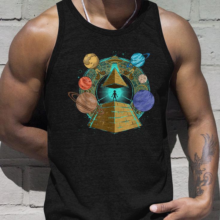 Sci Fi Ufo Abduction Pyramids Ancient Egypt Science Alien Unisex Tank Top Gifts for Him