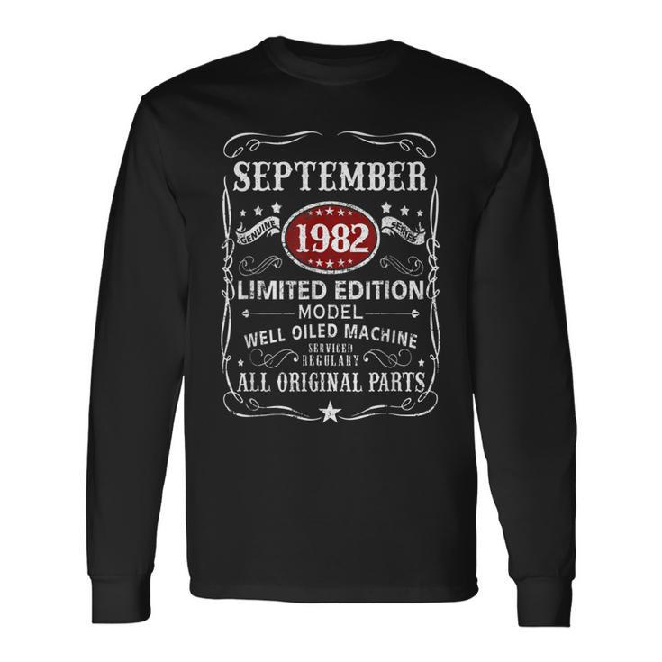 40 Years Old 40Th Birthday Decoration September 1982 Men Women Long Sleeve T-Shirt T-shirt Graphic Print