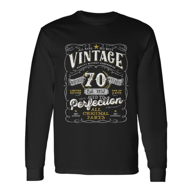 70Th Birthday Vintage 1952 Birthday For Women Men 70 Years Old Long Sleeve T-Shirt