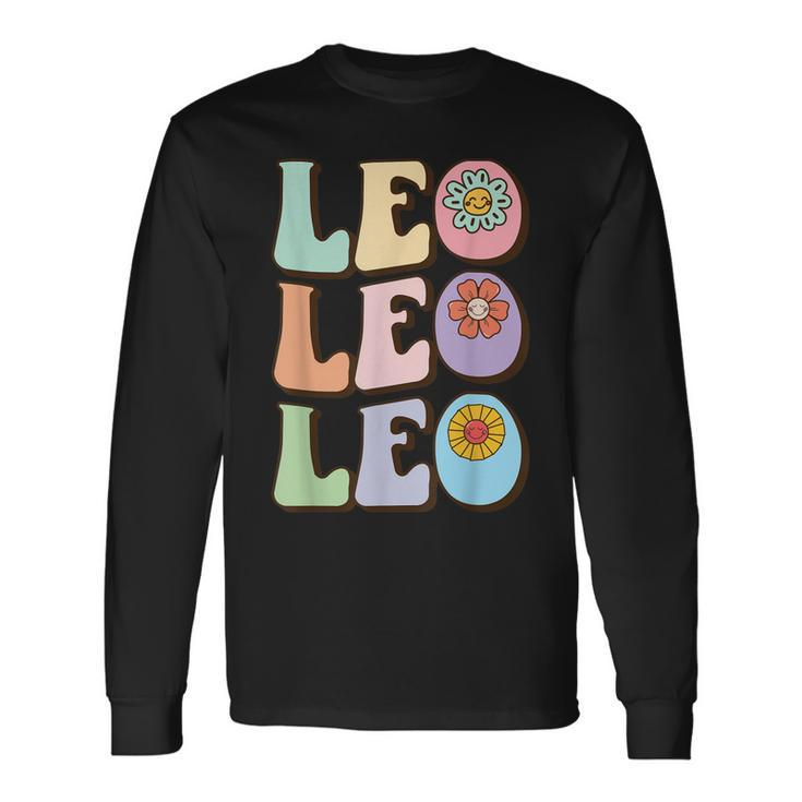 Retro Leo Zodiac Sign Astrology July August Birthday Leo V2 Long Sleeve T-Shirt