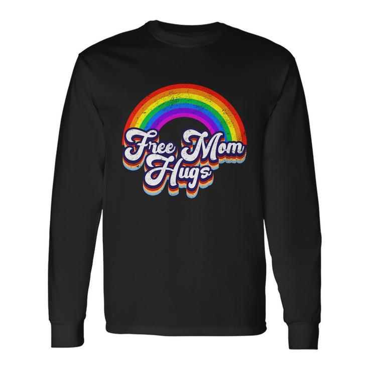 Retro Vintage Free Mom Hugs Rainbow Lgbtq Pride Tshirt V2 Long Sleeve T-Shirt