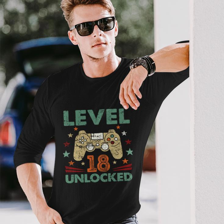 Level 18 Unlocked 2004 Birthday 18 Long Sleeve T-Shirt Gifts for Him