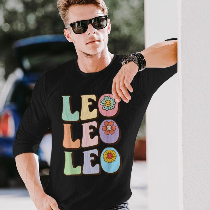 Retro Leo Zodiac Sign Astrology July August Birthday Leo V2 Long Sleeve T-Shirt Gifts for Him