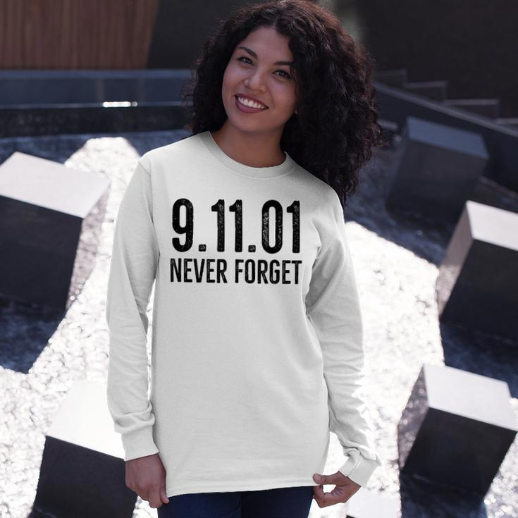 Vintage Never Forget Patriotic 911 American Retro Patriot V2 Long Sleeve T-Shirt Gifts for Her
