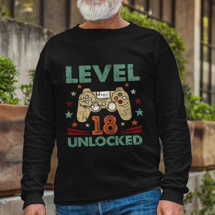 Level 18 Unlocked 2004 Birthday 18 Long Sleeve T-Shirt Gifts for Old Men