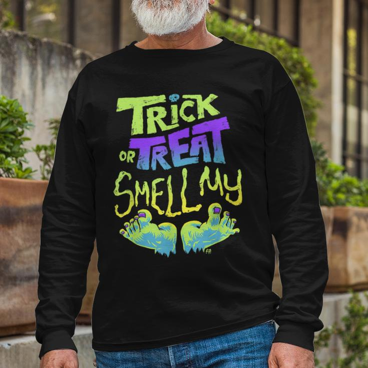 Trick Or Treat Smell My Feet Halloween Long Sleeve T-Shirt Gifts for Old Men