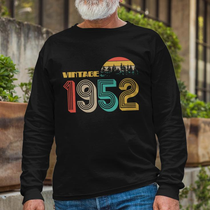 Vintage 1952 Sun Wilderness 70Th Birthday Tshirt Long Sleeve T-Shirt Gifts for Old Men