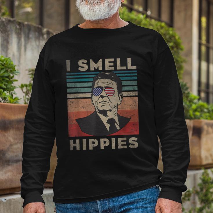 Vintage Distressed Retro Reagan President I Smell Hippies Long Sleeve T-Shirt Gifts for Old Men