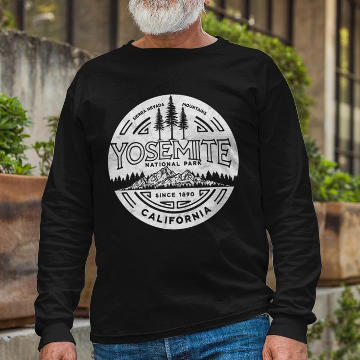 Yosemite National Park Distressed Minimalist Long Sleeve T-Shirt Gifts for Old Men