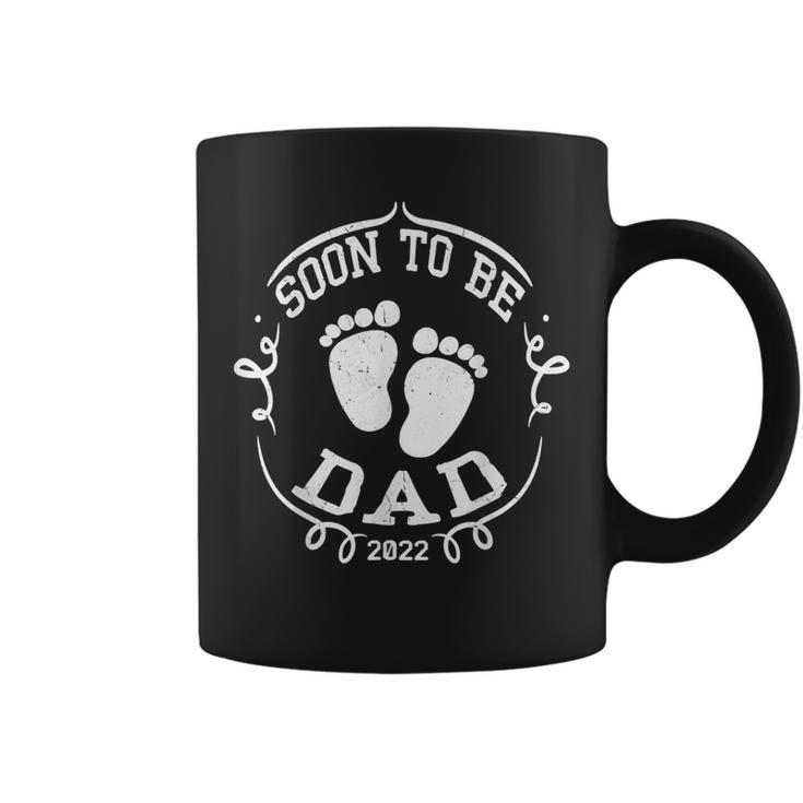 2022 Mens Soon To Be Dad 2022 Fathers Day First Time Daddy  Coffee Mug