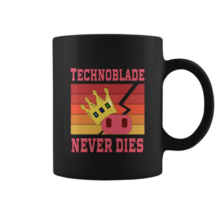 Technoblade Never Dies V4 Coffee Mug