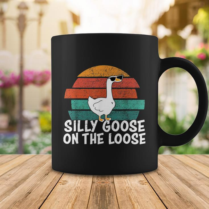 Silly Goose On The Loose Vintage Retro Sunset Tshirt Coffee Mug Unique Gifts