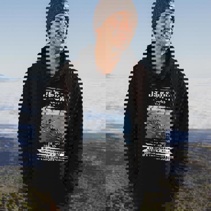 Uss Brush Dd Hoodie Lifestyle