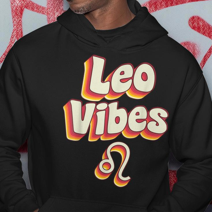 Retro Leo Zodiac Sign Astrology July August Birthday Leo Hoodie Funny Gifts