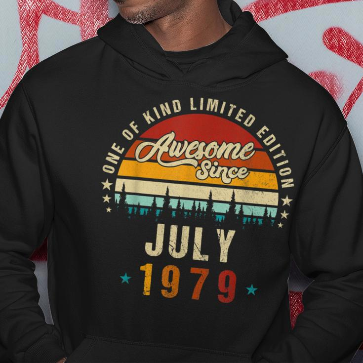 Vintage 43Th Birthday Awesome Since July 1979 Epic Legend Hoodie Funny Gifts